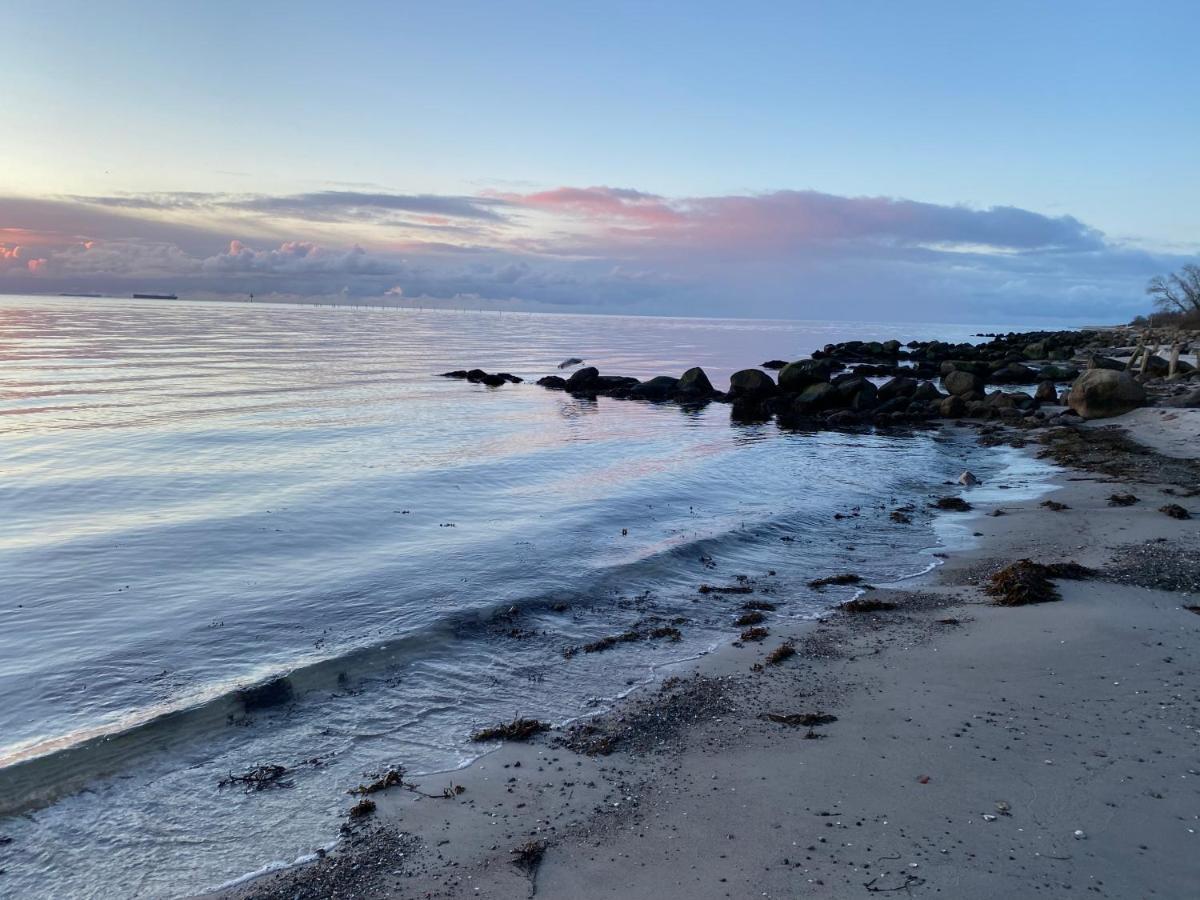 Feriehus Med Havudsigt Spodsbjerg Luaran gambar