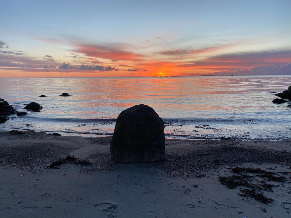 Feriehus Med Havudsigt Spodsbjerg Luaran gambar